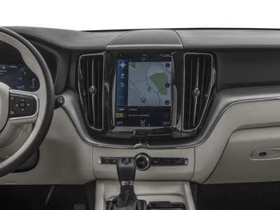 2018 Volvo XC60 T6 Momentum