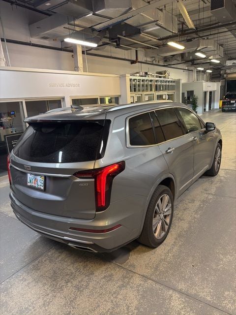 2023 Cadillac XT6 Premium Luxury