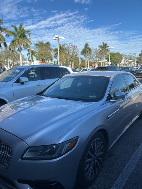 2017 Lincoln Continental Select