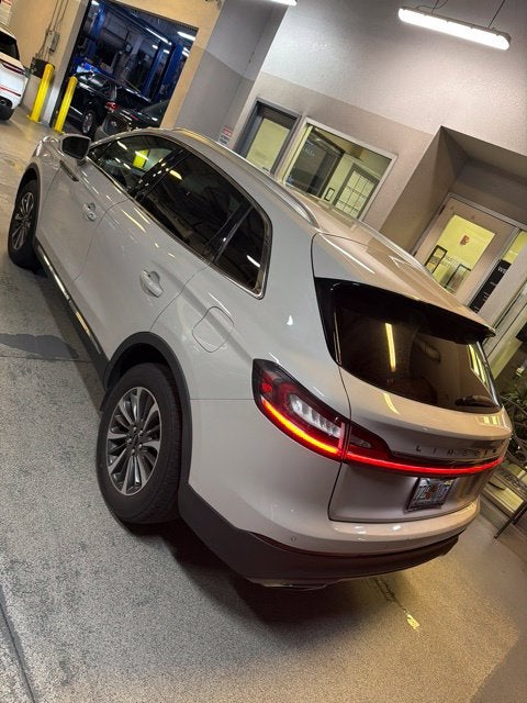 2023 Lincoln Nautilus Standard