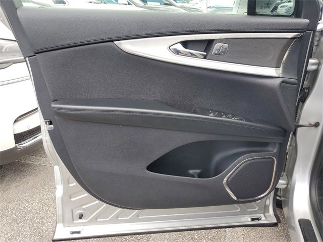 2019 Lincoln Nautilus Standard