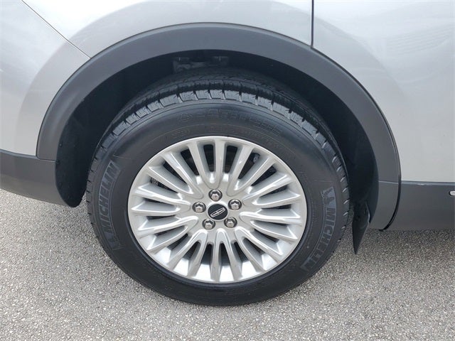 2019 Lincoln Nautilus Standard