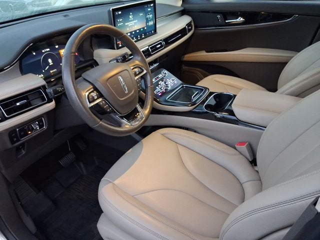 2023 Lincoln Nautilus Standard