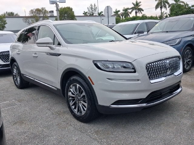 2023 Lincoln Nautilus Standard