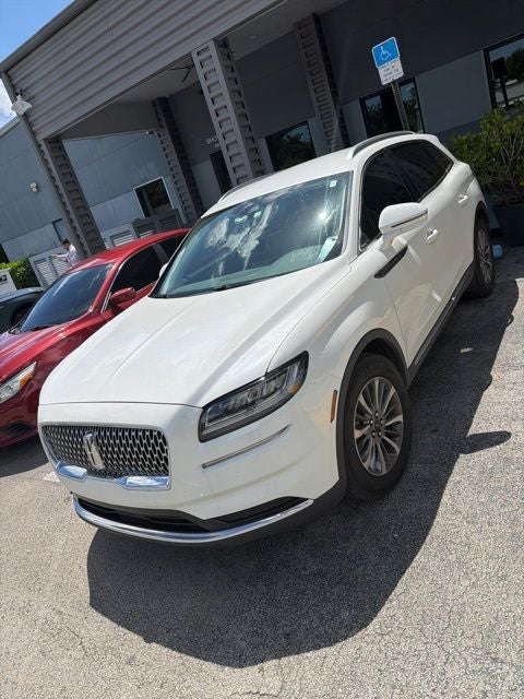 2023 Lincoln Nautilus Standard