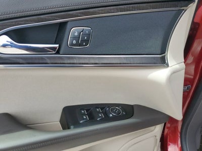 2019 Lincoln Nautilus Select