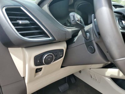 2019 Lincoln Nautilus Select