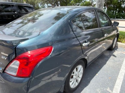 2016 Nissan Versa 1.6 SV