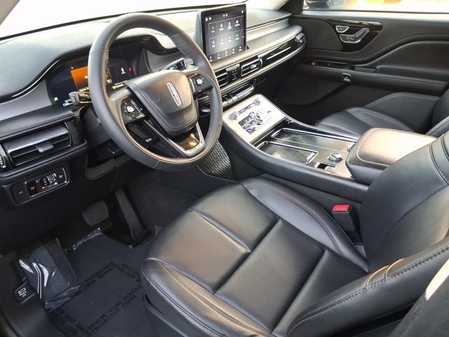 2023 Lincoln Aviator Standard Premium