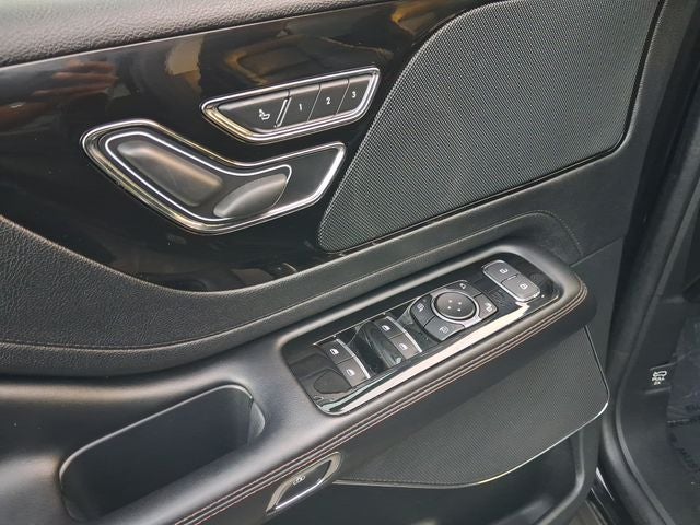 2023 Lincoln Aviator Standard Premium