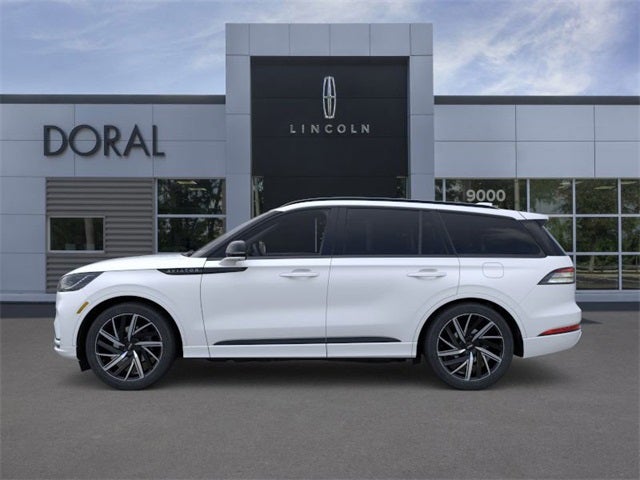 2025 Lincoln Aviator Black Label Service Loaner