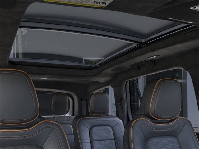 2025 Lincoln Aviator Black Label Service Loaner