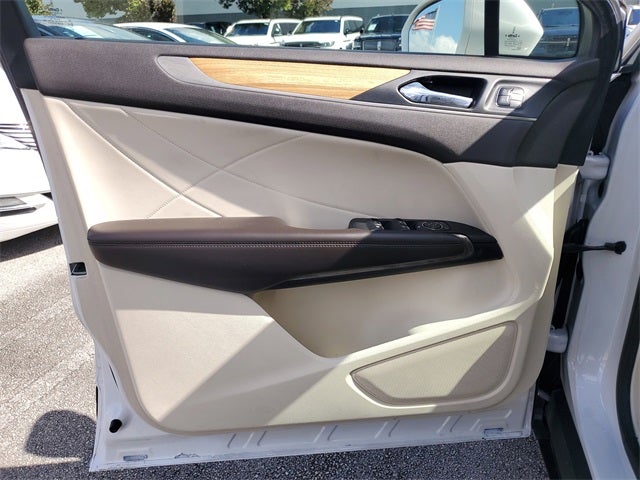 2015 Lincoln MKC Select