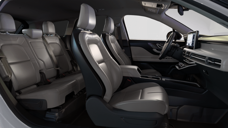 2026 Lincoln Corsair Premiere Service Loaner