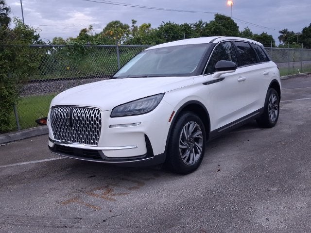 2023 Lincoln Corsair Standard