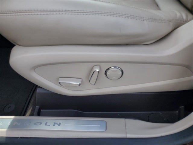 2019 Lincoln MKC Select