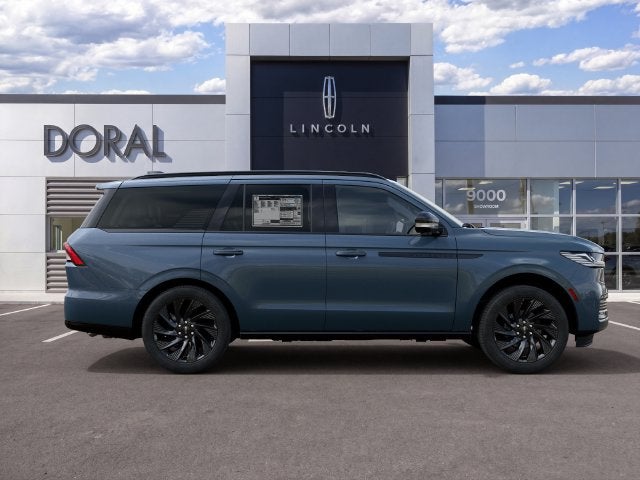 2027 Lincoln Navigator Reserve