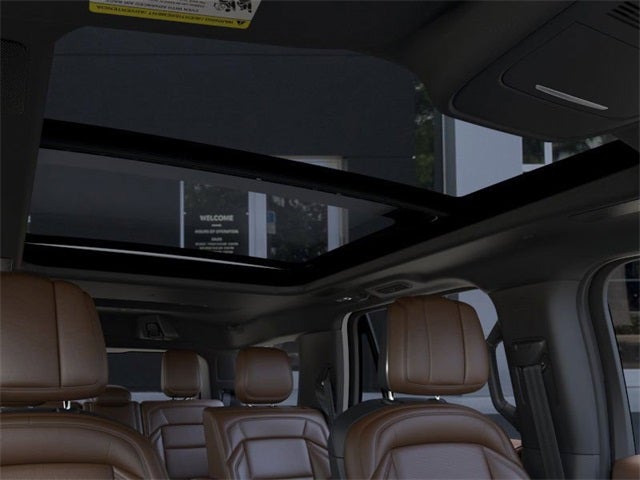 2025 Lincoln Navigator Reserve Service Loaner