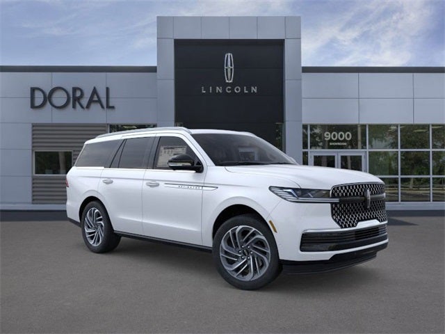 2025 Lincoln Navigator Reserve Service Loaner