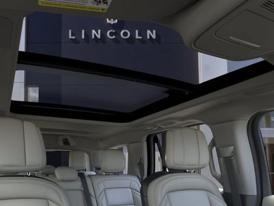 2025 Lincoln Navigator Reserve Service Loaner