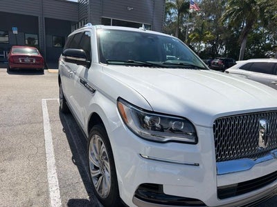 2024 Lincoln Navigator Premiere