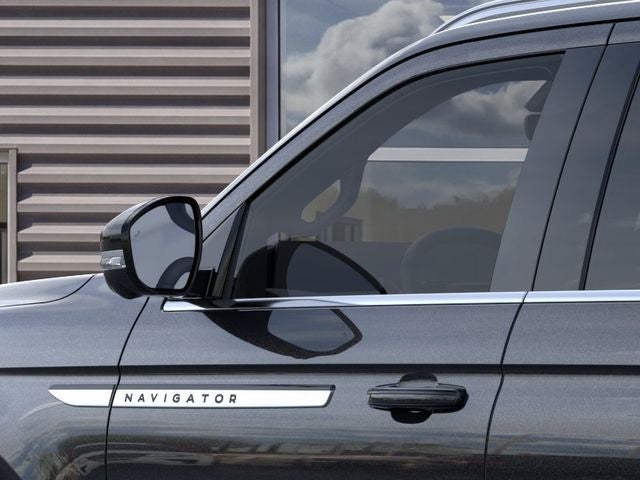 2026 Lincoln Navigator Premiere