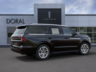 2027 Lincoln Navigator Premiere