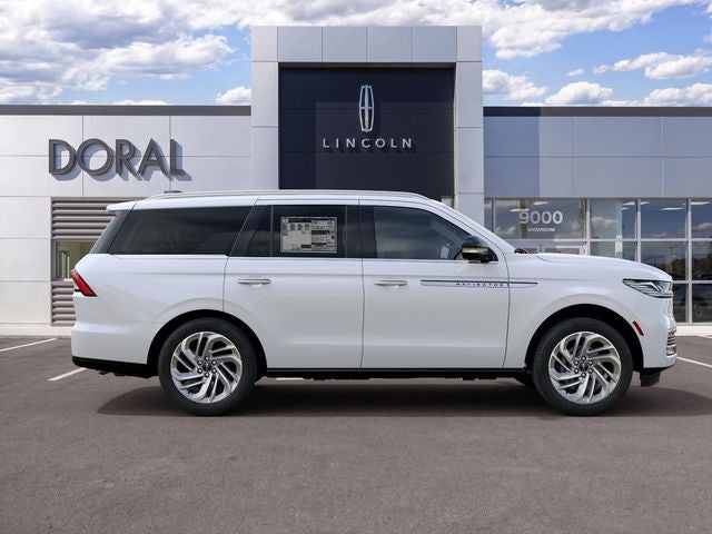 2027 Lincoln Navigator Reserve