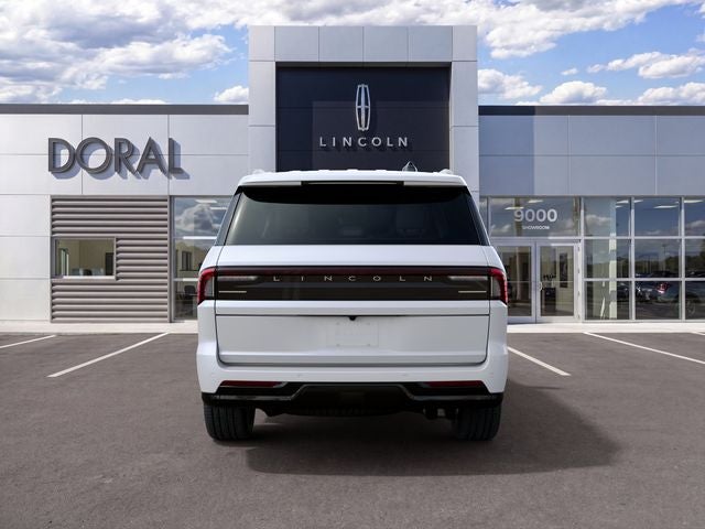 2027 Lincoln Navigator Reserve