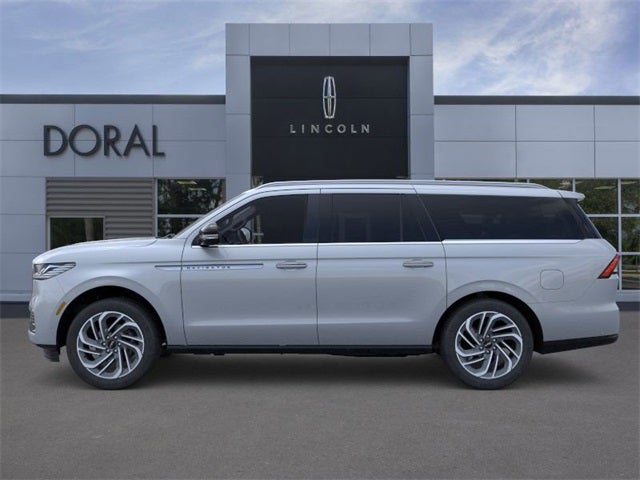 2025 Lincoln Navigator L Reserve