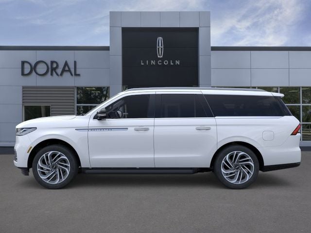 2026 Lincoln Navigator L Premiere