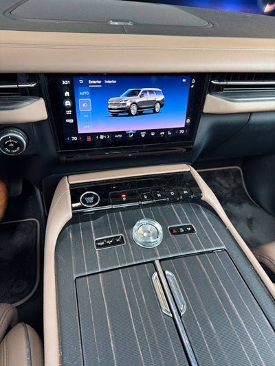 2025 Lincoln Navigator L Black Label