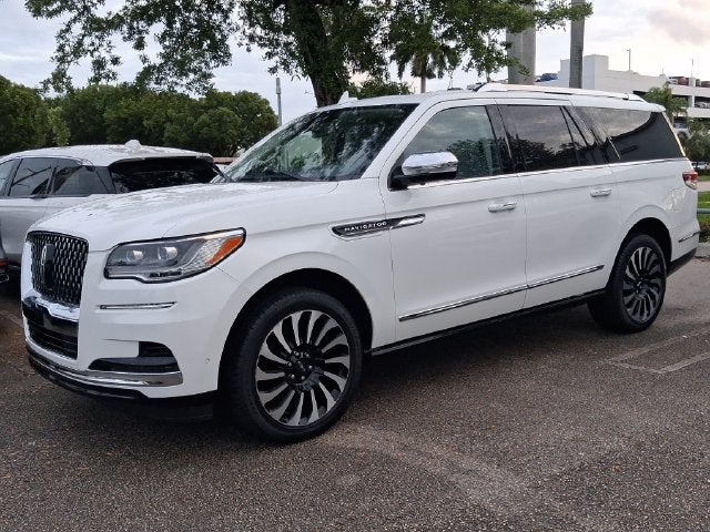 2023 Lincoln Navigator L Black Label