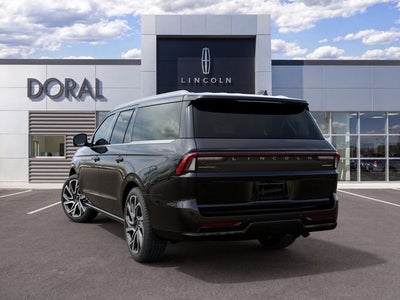 2027 Lincoln Navigator L Black Label