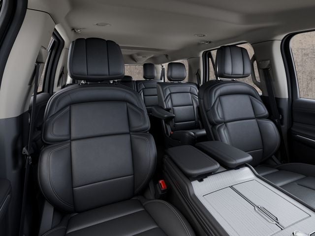 2027 Lincoln Navigator L Premiere