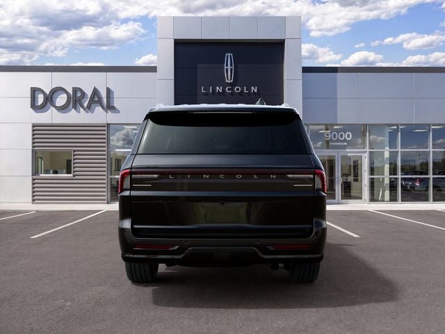 2027 Lincoln Navigator L Premiere