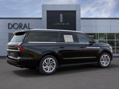 2027 Lincoln Navigator L Premiere