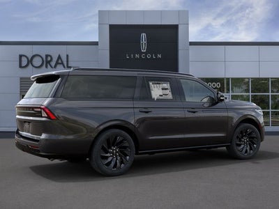 2027 Lincoln Navigator L Reserve