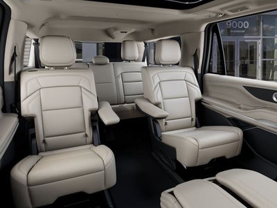 2027 Lincoln Navigator L Reserve