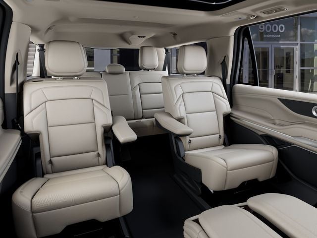 2027 Lincoln Navigator L Reserve