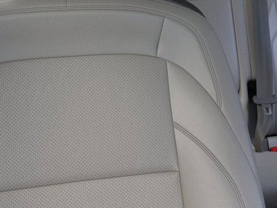 2025 Lincoln Nautilus Premiere Service Loaner