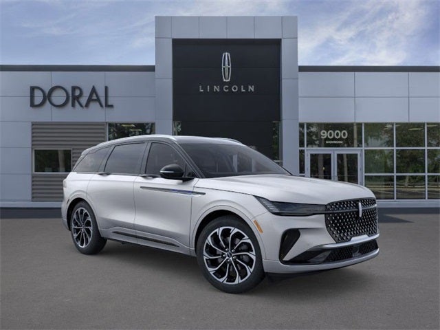 2025 Lincoln Nautilus Reserve