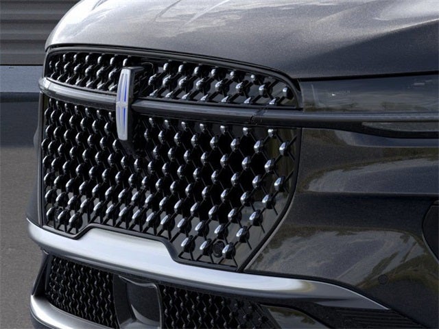 2025 Lincoln Nautilus Reserve Service Loaner