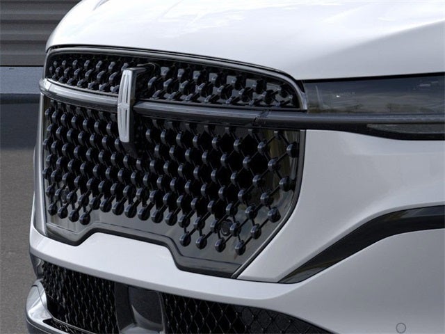 2025 Lincoln Nautilus Reserve