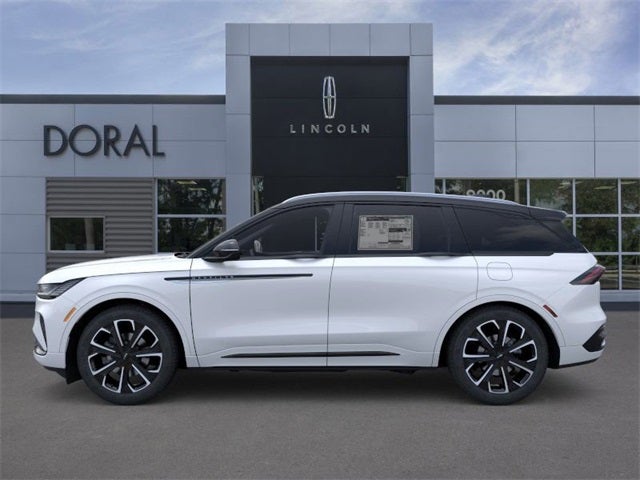 2025 Lincoln Nautilus Reserve Service Loaner