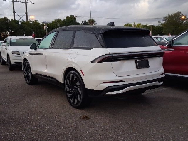 2024 Lincoln Nautilus Reserve