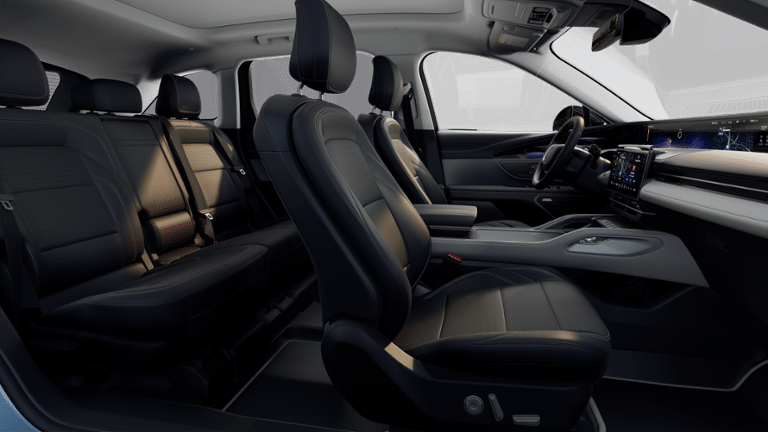 2025 Lincoln Nautilus Reserve