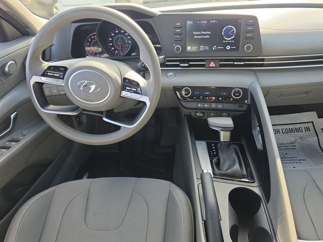 2022 Hyundai Elantra SEL