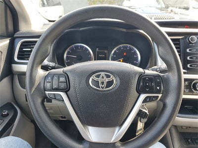 2018 Toyota Highlander LE