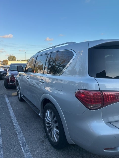 2017 INFINITI QX80 Base